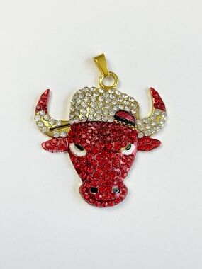 New Unisex Chicago Bulls Bling Gold Pendant without Chain BULL PENDANT ONLY